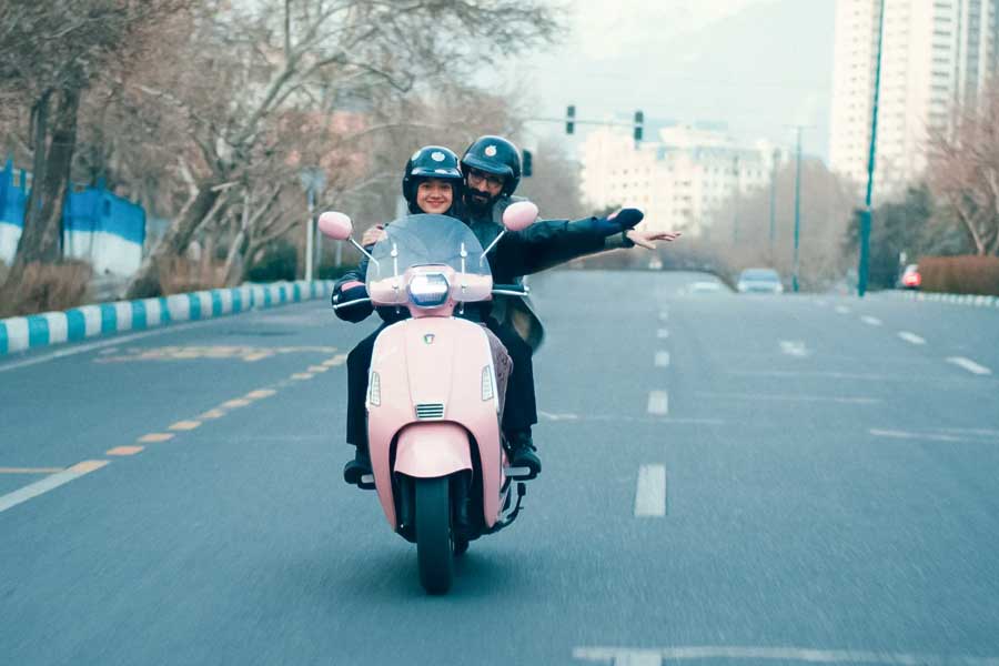 Film: Divine Comedy, von Ali Asgari im Verein Kino Lichtspiele Olten