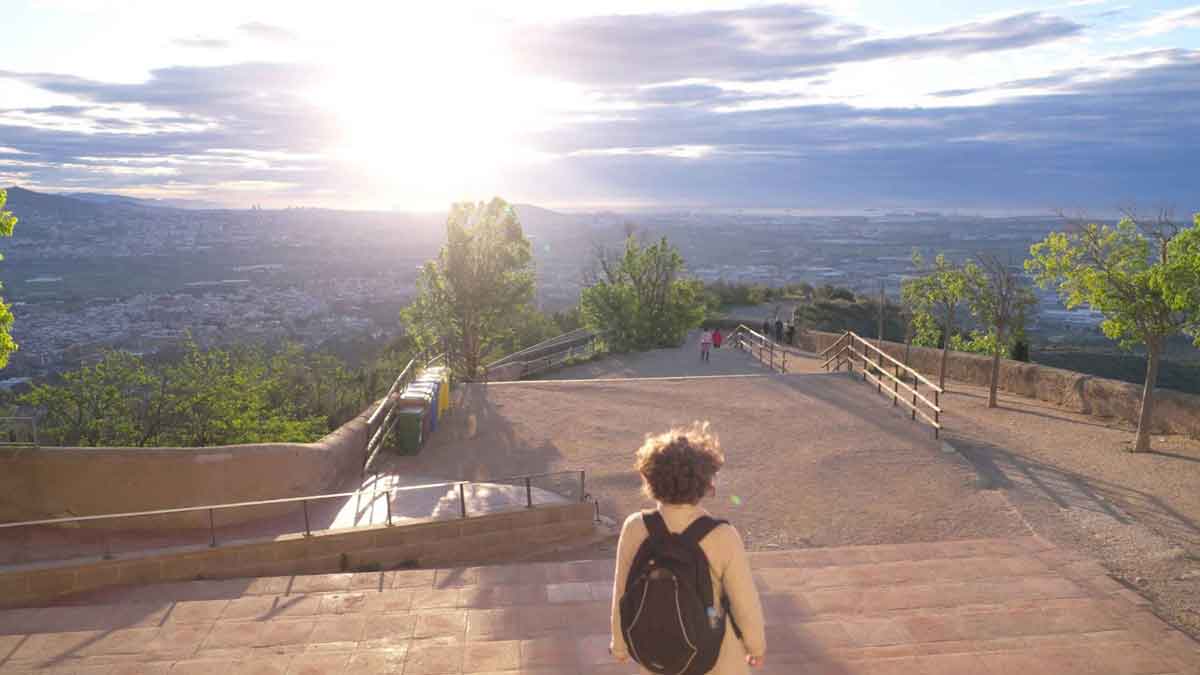 Film: Eine Fabrik in Katalonien, von Helena Dali im Verein Kino Lichtspiele Olten Film: Eine Fabrik in Katalonien, von Helena Dali im Verein Kino Lichtspiele Olten